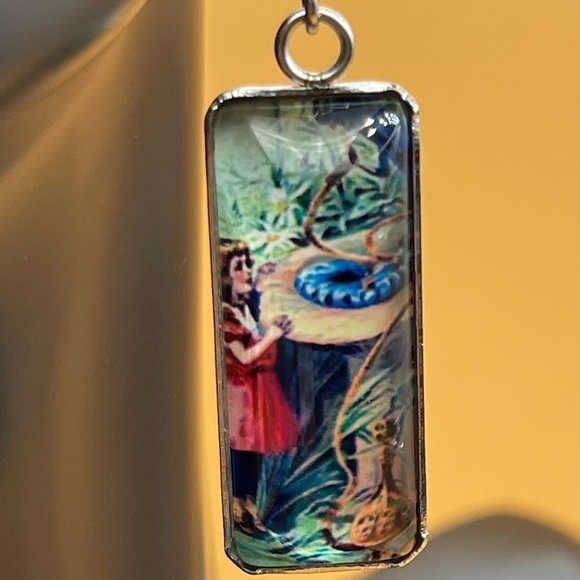 Victorian Girl and Caterpillar Mushroom Earrings, NWOT, For Bundle Purchases - Picture 4 of 5